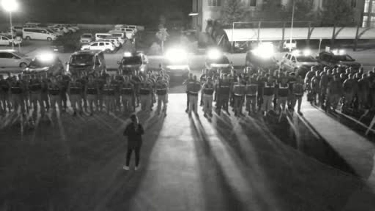 Jandarma operasyonlarında 26 ilde 70 DEAŞ şüphelisi gözaltına alındı