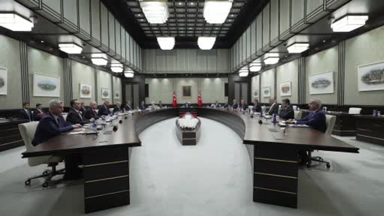 Kabine toplantısı cumhurbaşkanı Recep Tayyip Erdoğan başkanlığında başladı