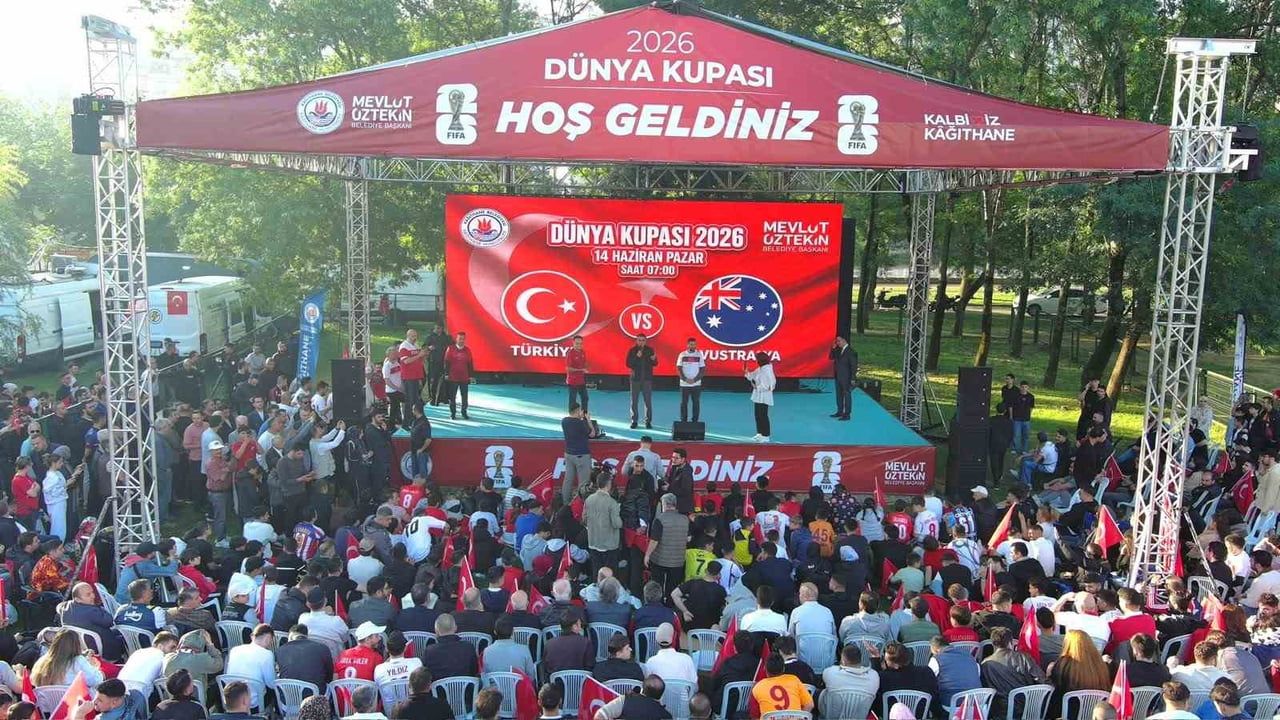 Kâğıthane’de 2026 FIFA Dünya Kupası D Grubu ilk maçı dev ekranlarda izlendi