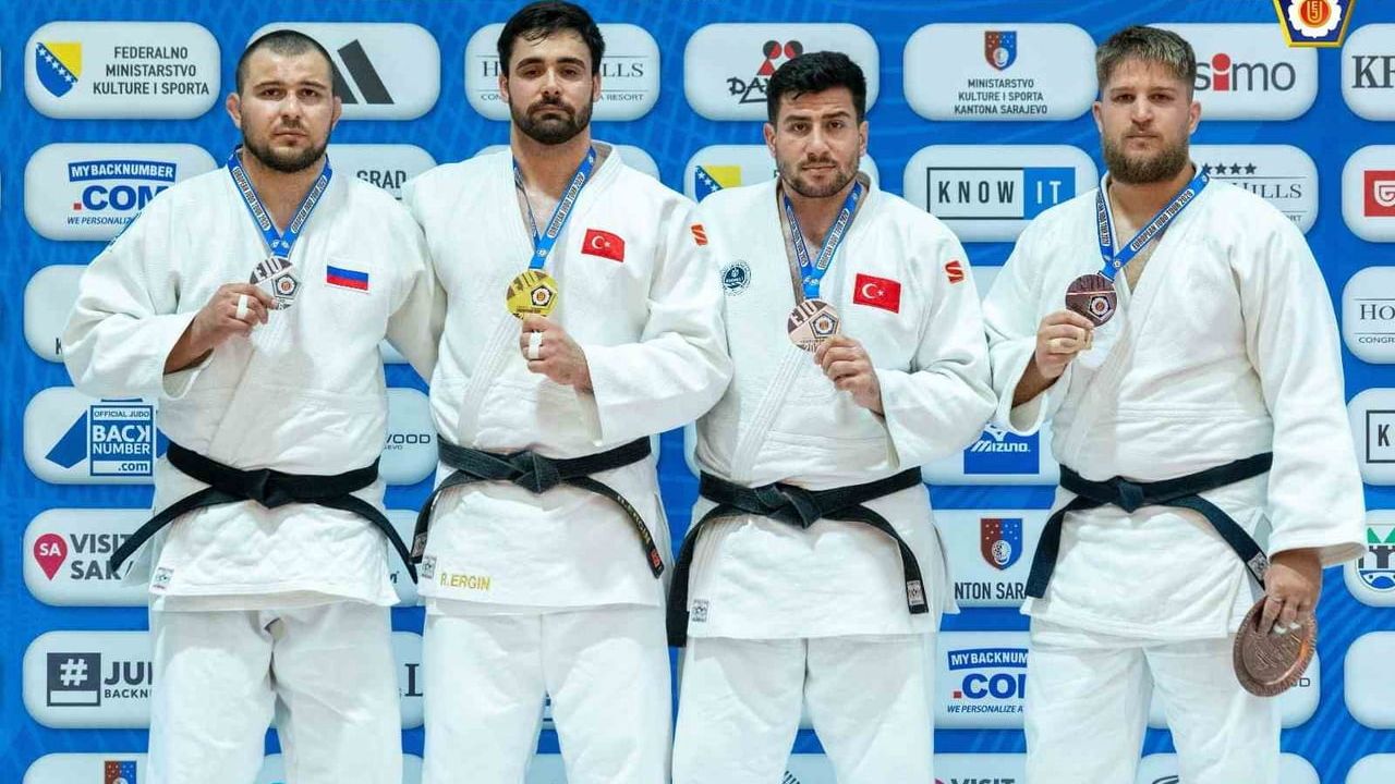 Kağıtspor sporcuları ulusal ve uluslararası organizasyonlarda madalya elde etti