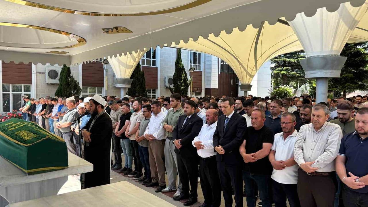 Kahramankazan'da 11 yaşındaki çocuğun ölümü: aile yolun ihmal edildiğini söylüyor