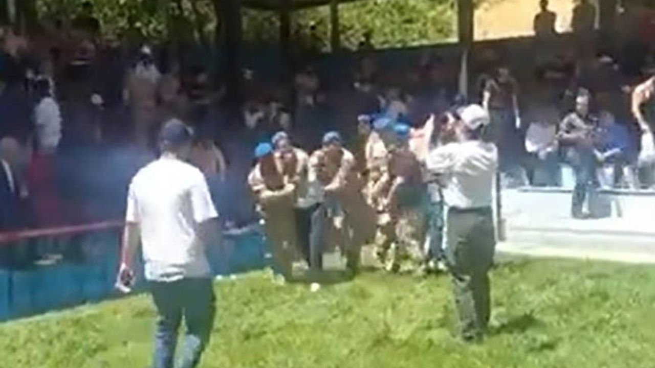 Kahramanmaraş'ta Dereköy güreşleri isim tartışması sonrası olaylı başladı
