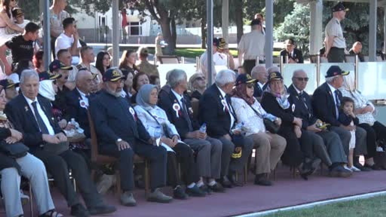 Kara Kuvvetleri Komutanlığı'nda 2235'inci kuruluş yıl dönümü töreni