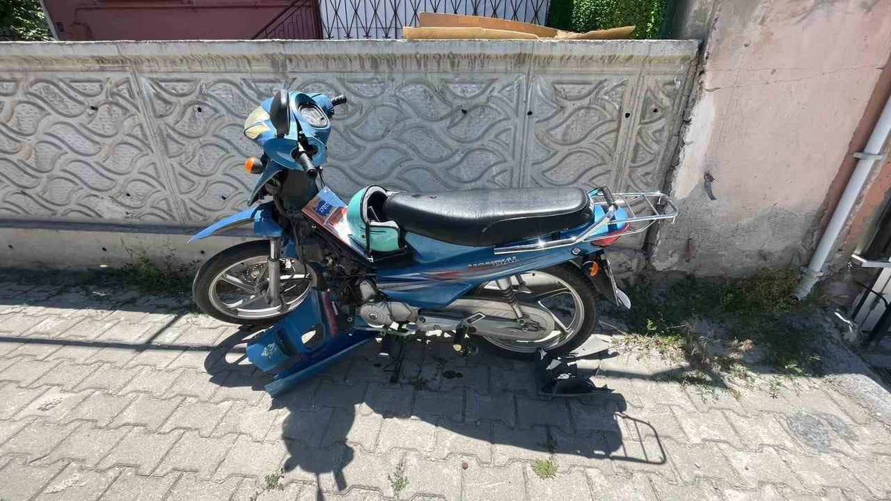 Karaman'da cip ile motosiklet çarpıştı: sürücü yaralandı