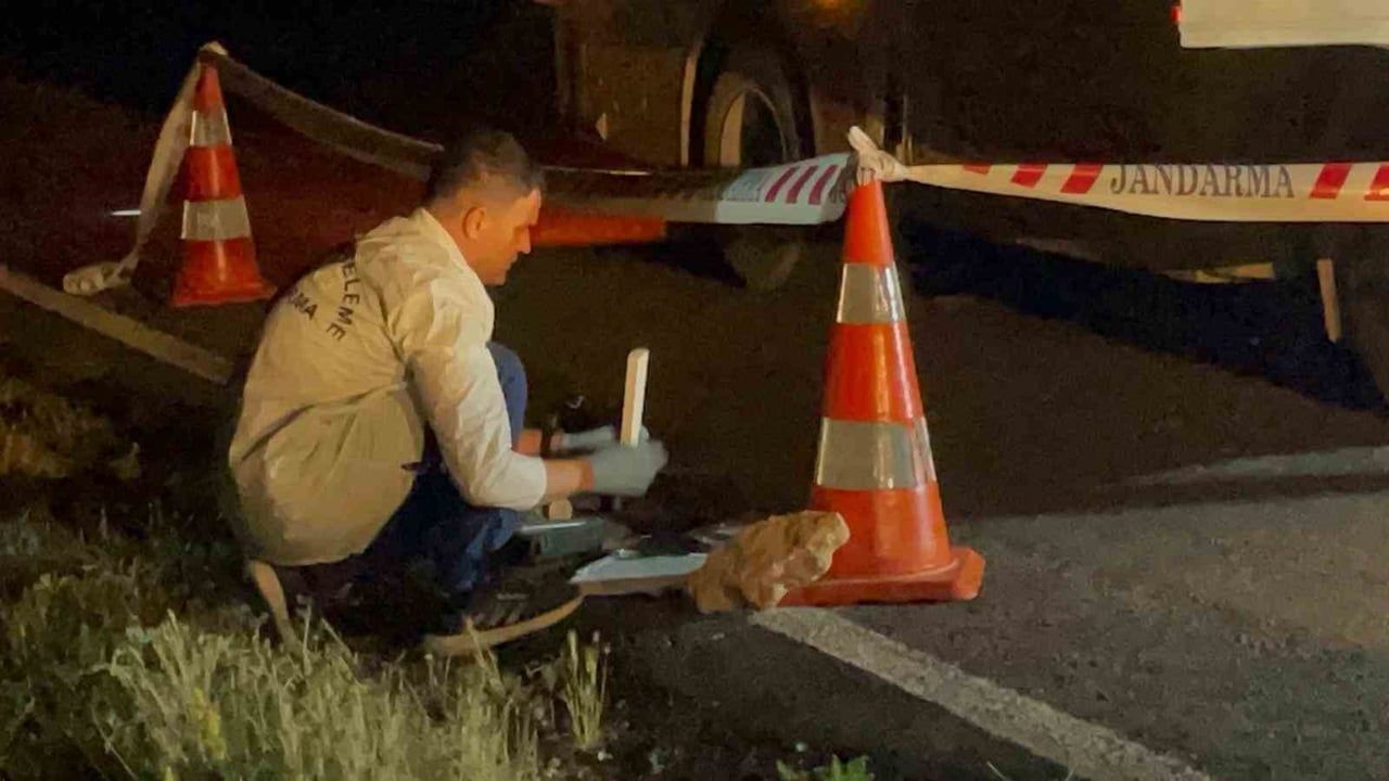 Karaman'da direksiyon başında kalp krizi geçiren tanker sürücüsü hayatını kaybetti
