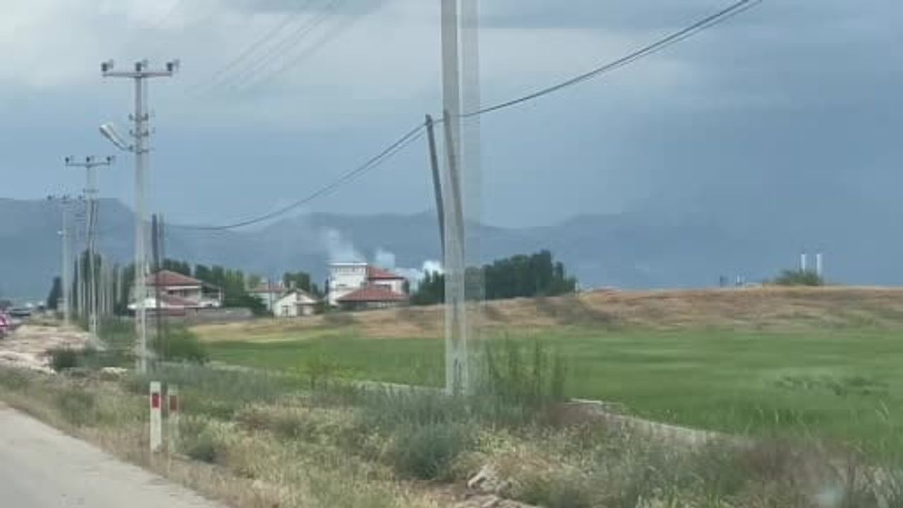 Karaman'da Esentepe Köyü'nde Müştemilatta Çıkan Yangın Eve Sıçramadan Söndürüldü