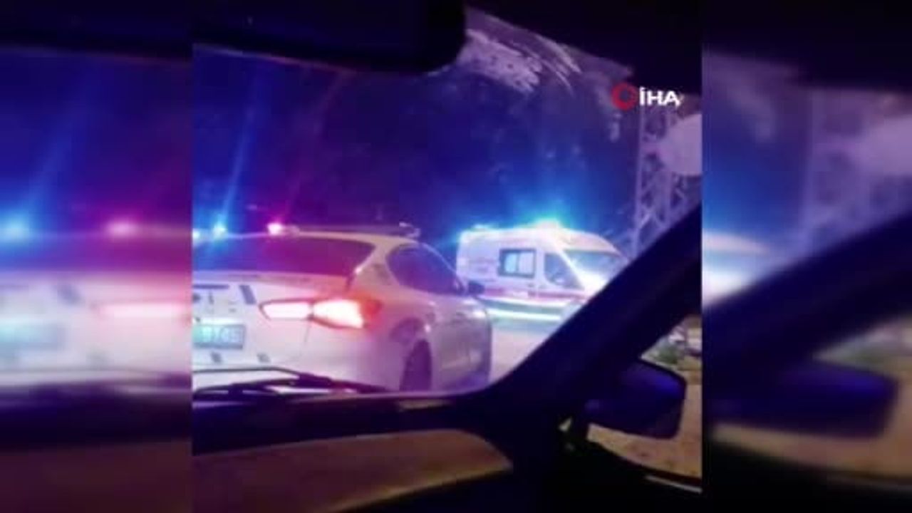 Karapınar'da kamyonet ile minibüs çarpıştı: 7 kişi yaralandı