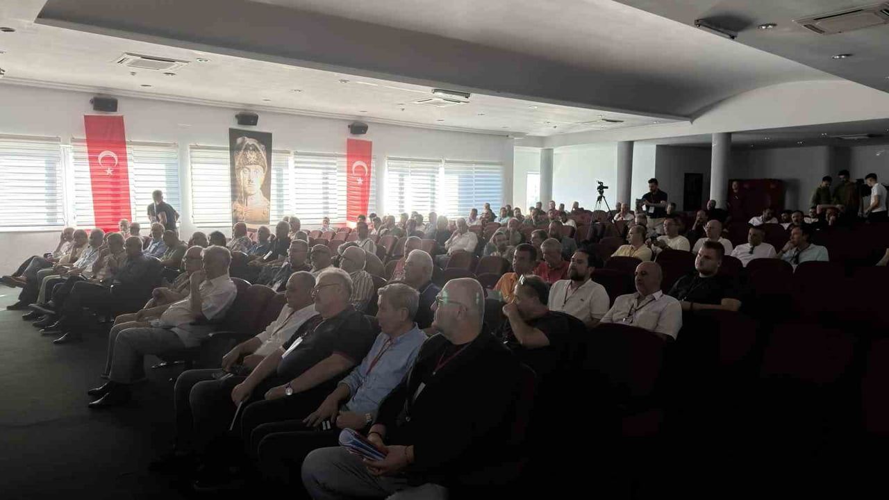 Karşıyaka Spor Kulübü’nün net borcu 647,26 milyon TL; faiz ve hukuk dosyalarıyla toplam borç 1 milyar TL’yi aşıyor