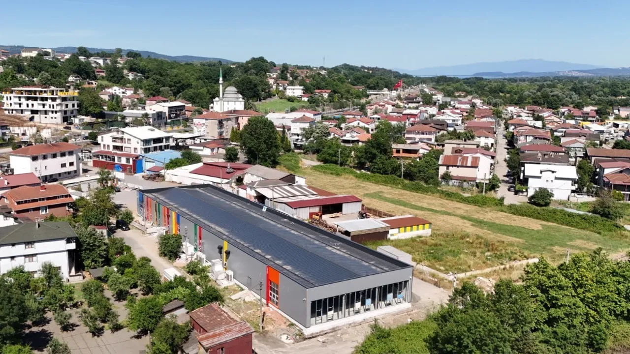 Kartepe’nin yeni spor kompleksi Acısu Mahallesi’nde yükseliyor