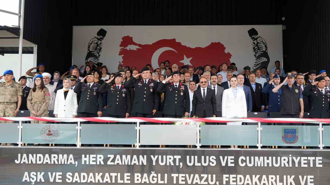 Kastamonu'da 2 bin 547 jandarma komando mezun oldu