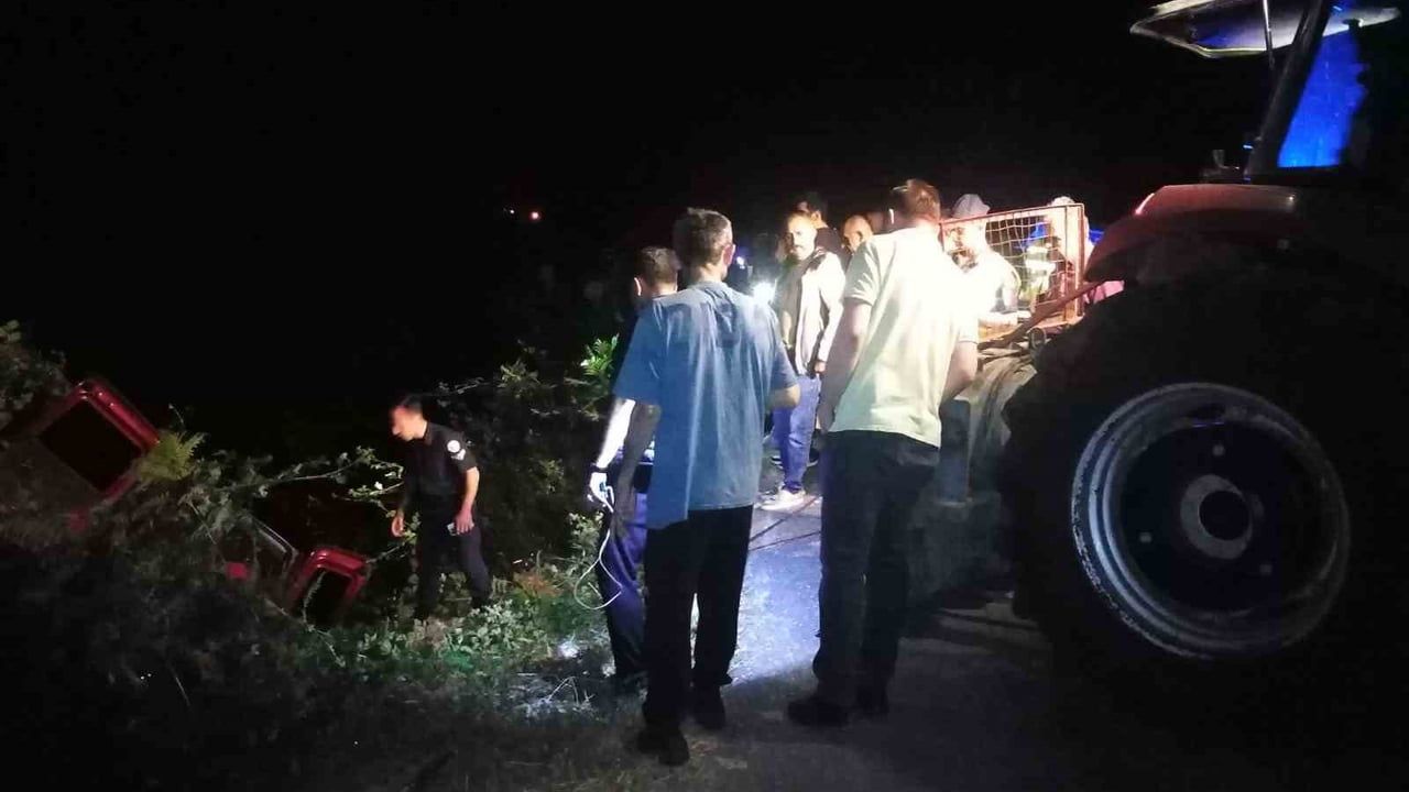 Kastamonu'da hafif ticari araç şarampole yuvarlandı: 1 yaralı