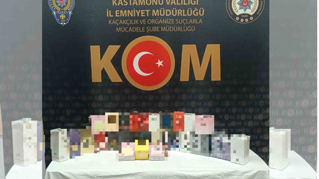 Kastamonu'da kaçakçılık operasyonunda gümrük kaçağı ürünler ele geçirildi