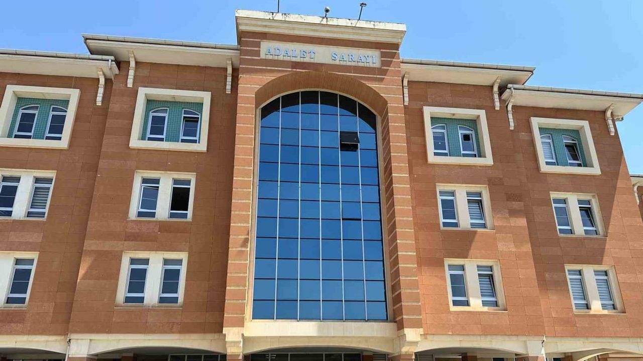 Kastamonu'da uyuşturucu operasyonu davasında 3 sanığa 15'er yıl hapis cezası