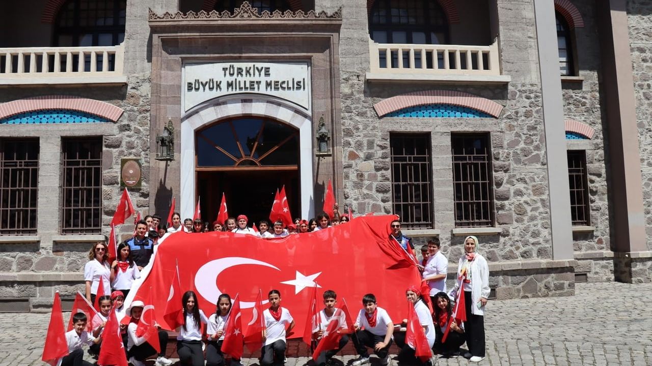 Kastamonulu öğrencilere Ankara gezisi: tarih ve kültür turu