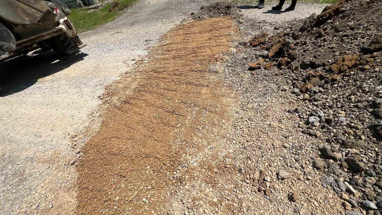 Kaynaşlı Sazköy’de yağmur suyu ve drenaj altyapısı güçlendirildi