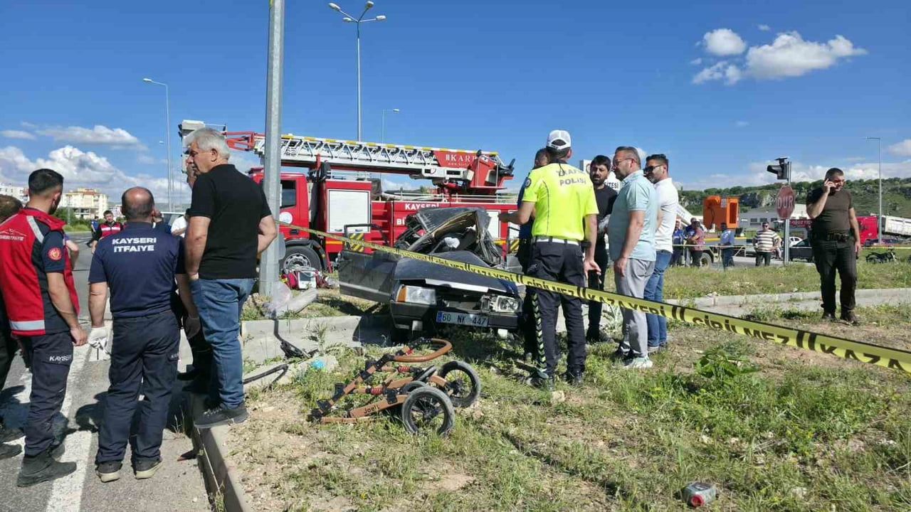 Kayseri Bünyan'da kavşak kazası: can kaybı 3’e yükseldi, 5 yaralı tedavide