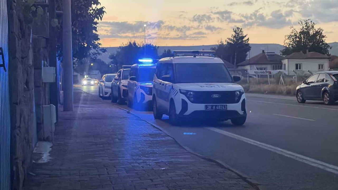 Kayseri'de 72 yaşındaki kadın intihar etti