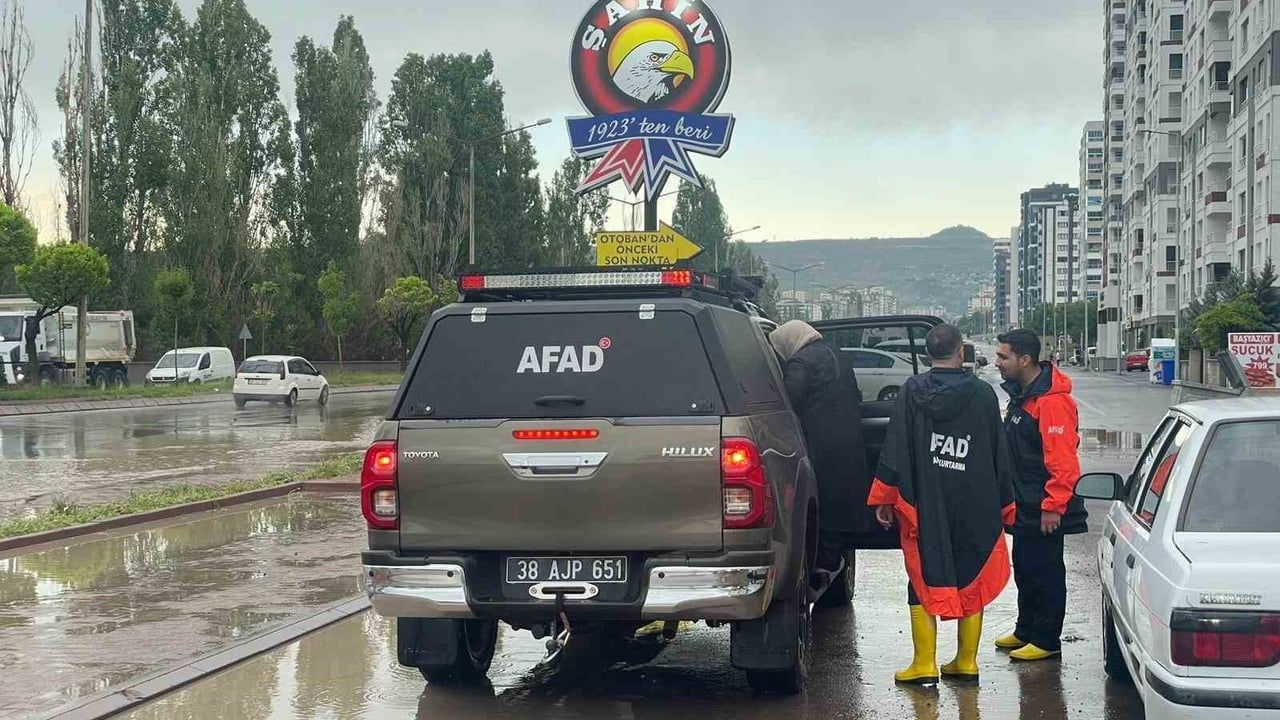 Kayseri'de en çok yağış Develi Küçükkünye'ye düştü: Metrekareye yaklaşık 35 kilogram