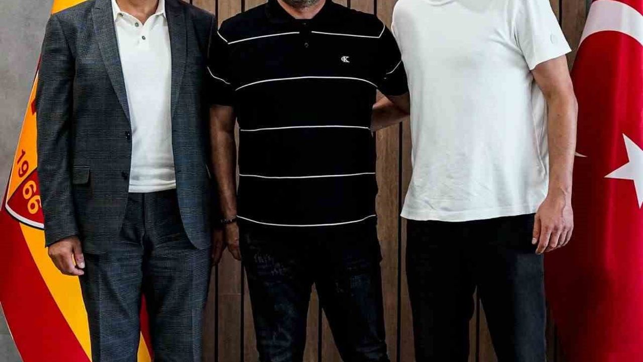 Kayserispor, altyapı sorumlusu Alper Kelkitli ile yollarını ayırdı