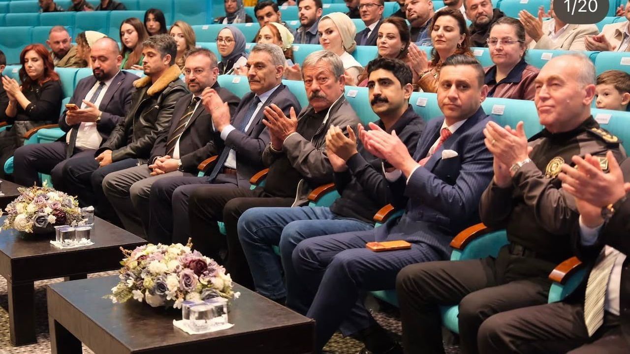 KBÜ öğrencileri Bozok Film Festivali'nden iki ödülle döndü