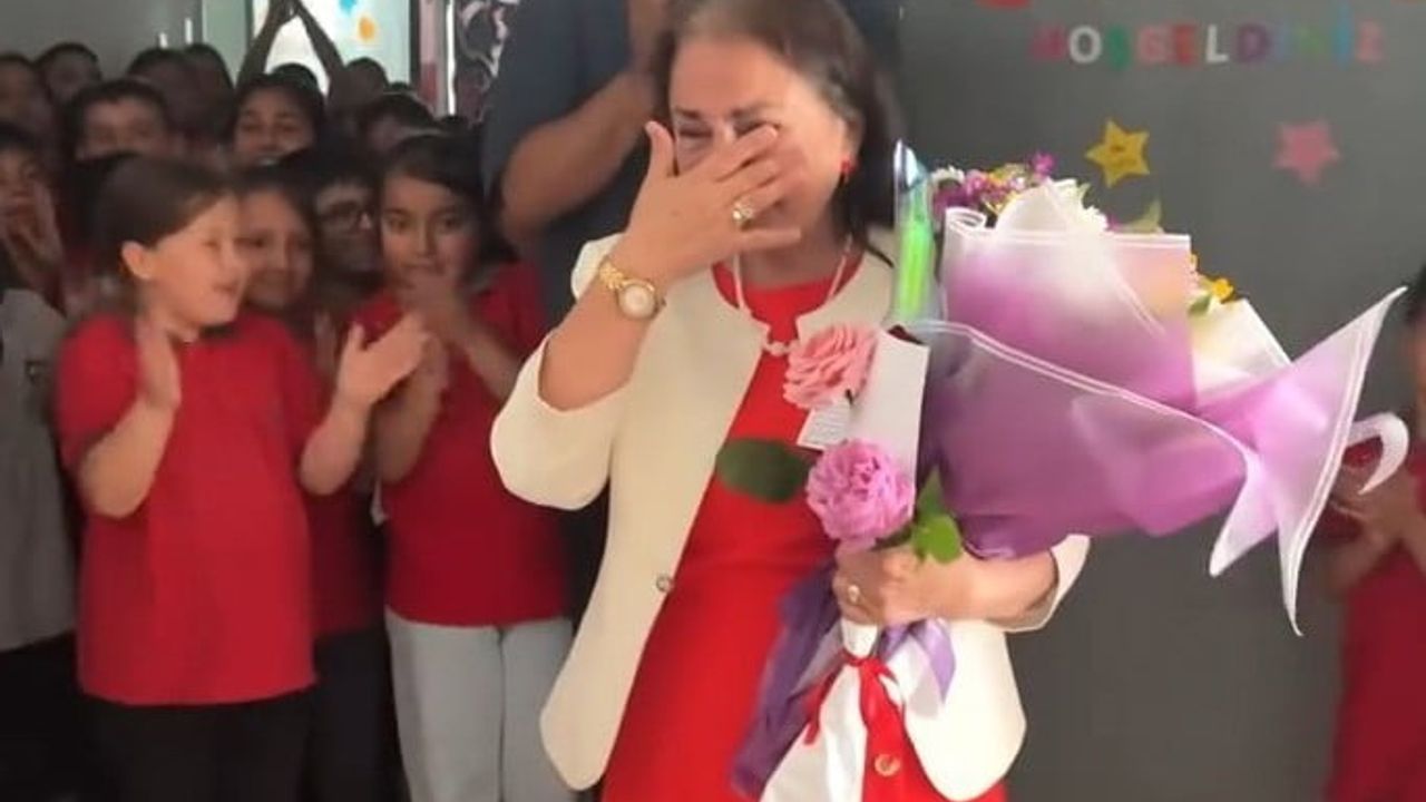 Keşan’da 41 yıllık eğitimcilik: Öğretmen Meryem Yalçın gözyaşlarıyla uğurlandı