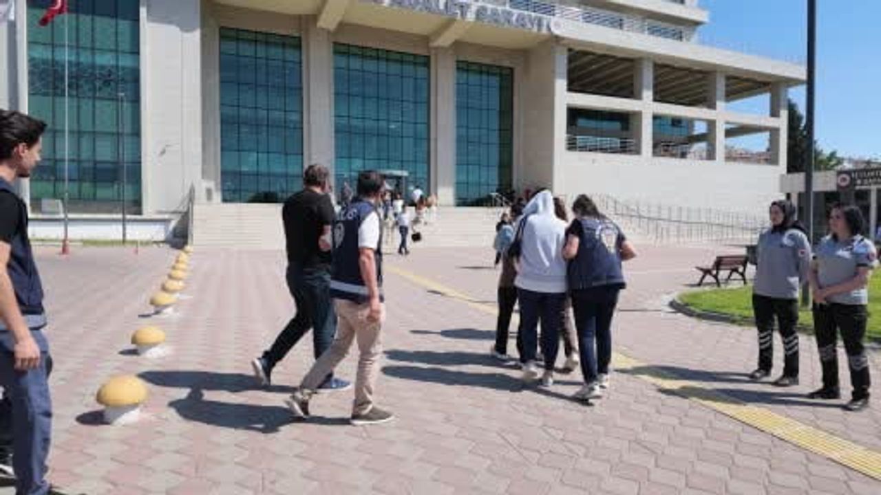 Kırıkkale'de 1 milyar 250 milyon liralık yasa dışı bahis trafiğine operasyon: 8 gözaltı