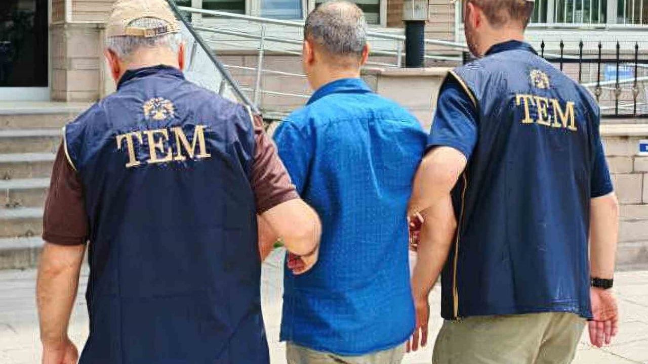 Kırıkkale'de FETÖ/PDY üyeliğinden hükümlü ihraç yüzbaşı K.A. yakalandı