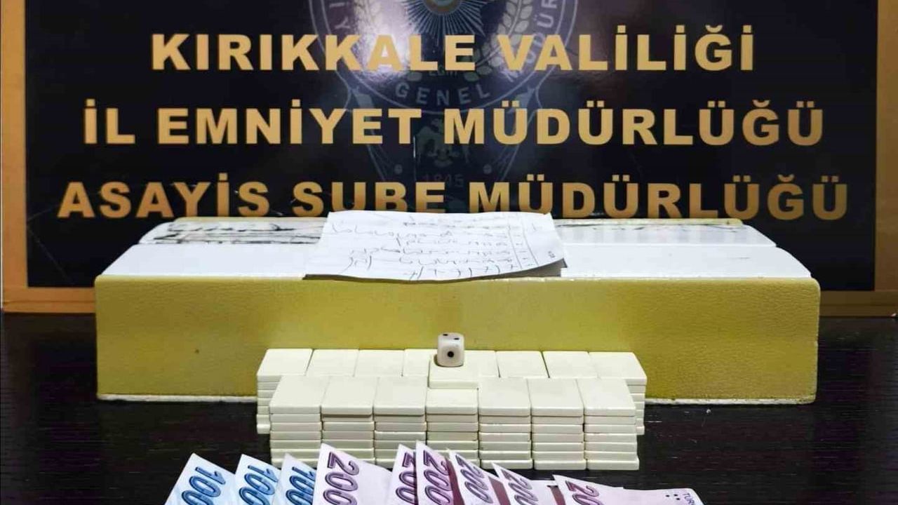 Kırıkkale'de kahvehanede kumar denetiminde 4 kişiye 46 bin 416 lira ceza