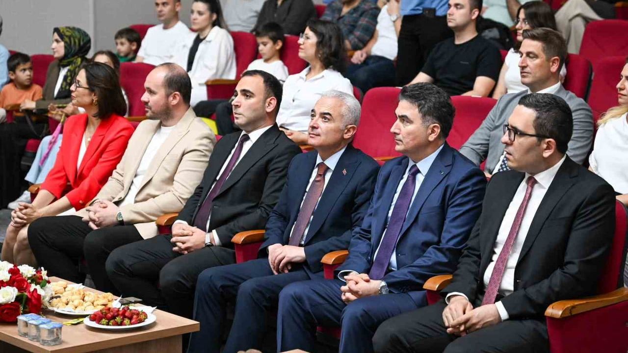 Kırklareli’de Ceza İnfaz Personeli Günü: Vali Uğur Turan'dan rehabilitasyon ve insan odaklı infaz vurgusu