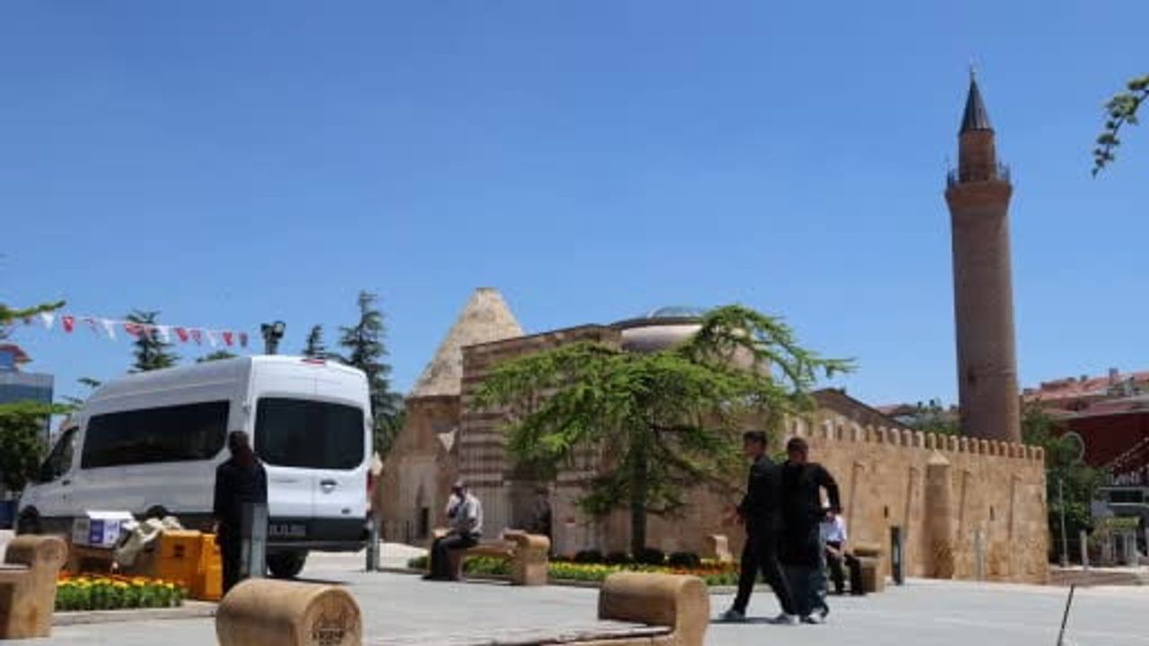 Kırşehir'de aşure ikramına yoğun ilgi