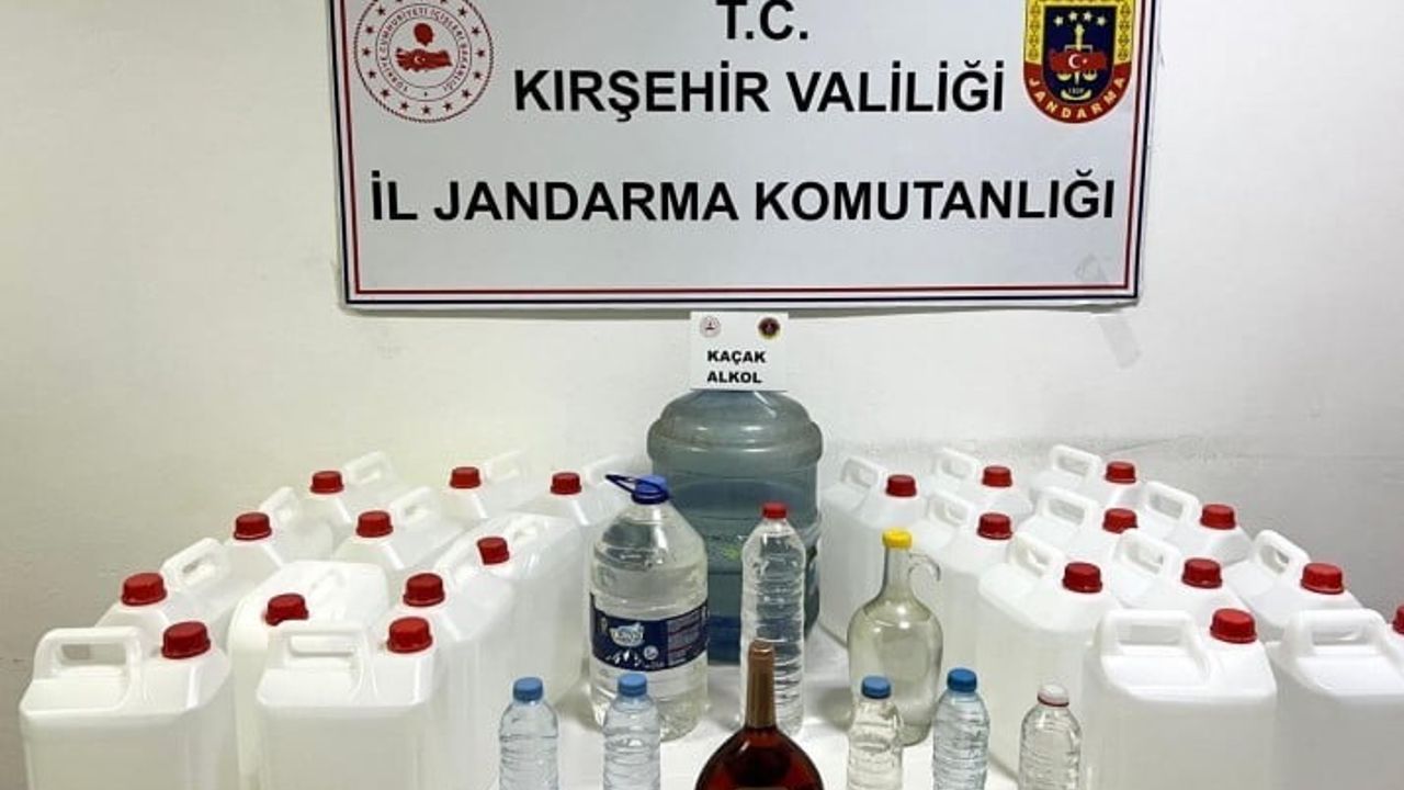 Kırşehir'de kaçak alkol operasyonunda 120 litre etil alkol ele geçirildi