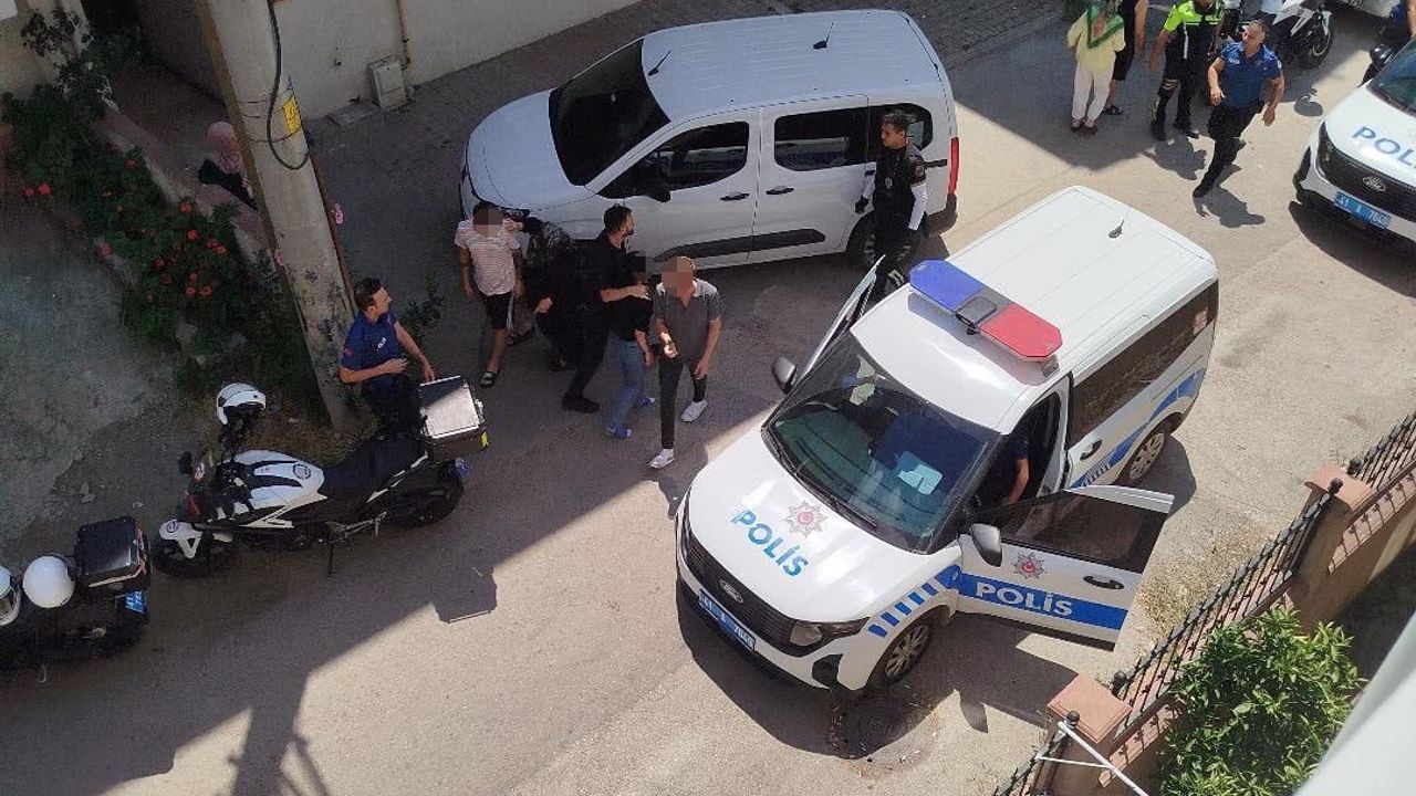 Kocaeli'de misafir olduğu evde başından vurulan genç kız hayatını kaybetti