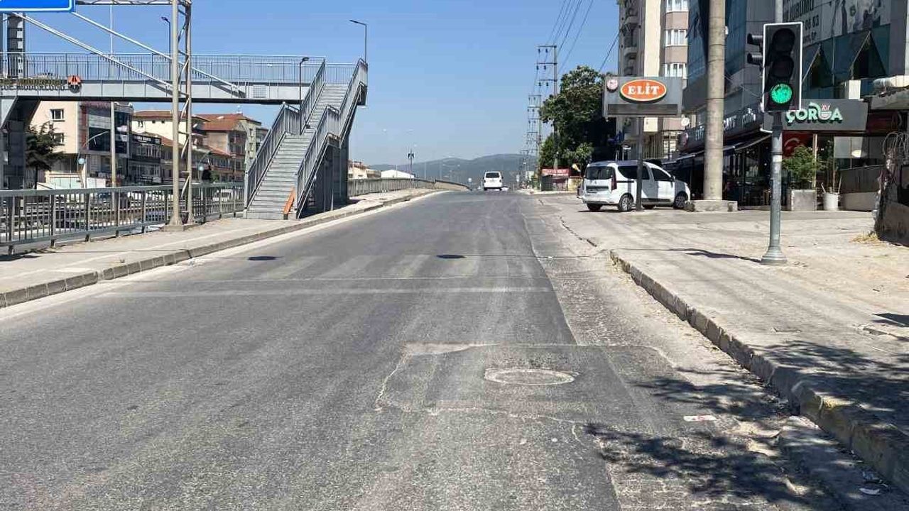 Kocaeli’de yayaya motosiklet çarpması: 2 ağır yaralı