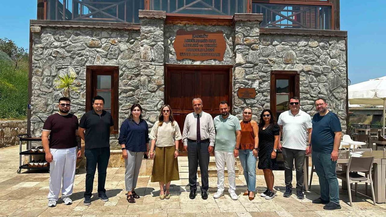 Koçarlı'da 'Adnan Menderes’i Anlamak' Vizyon Projesi için istişare toplantısı
