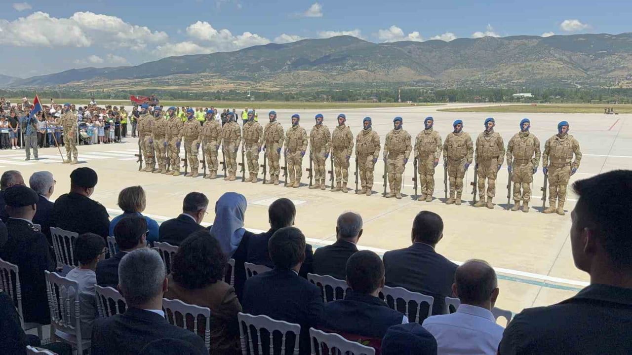 Komandolar Tokat'ta gösteri yaptı
