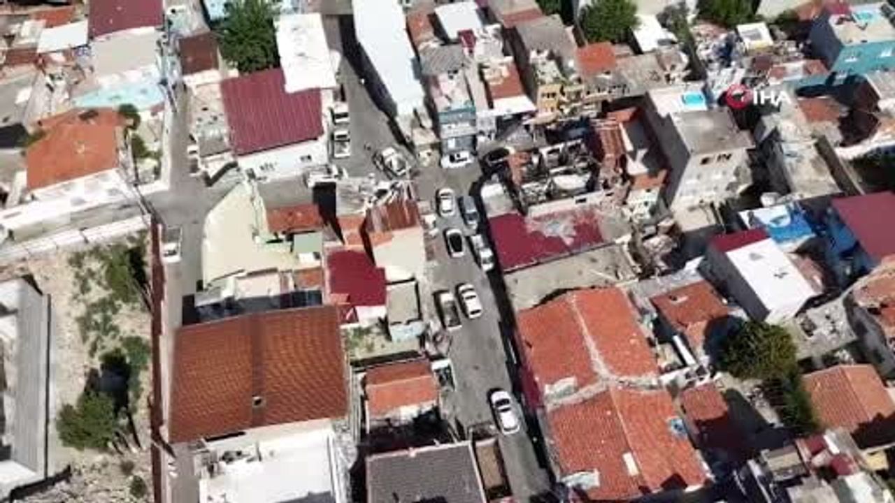 Konak'ta dron destekli operasyonda iki firari tutuklandı