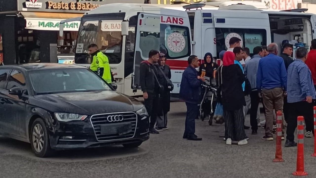 Konya Beyşehir'de İki Ayrı Trafik Kazasında 4 Kişi Yaralandı
