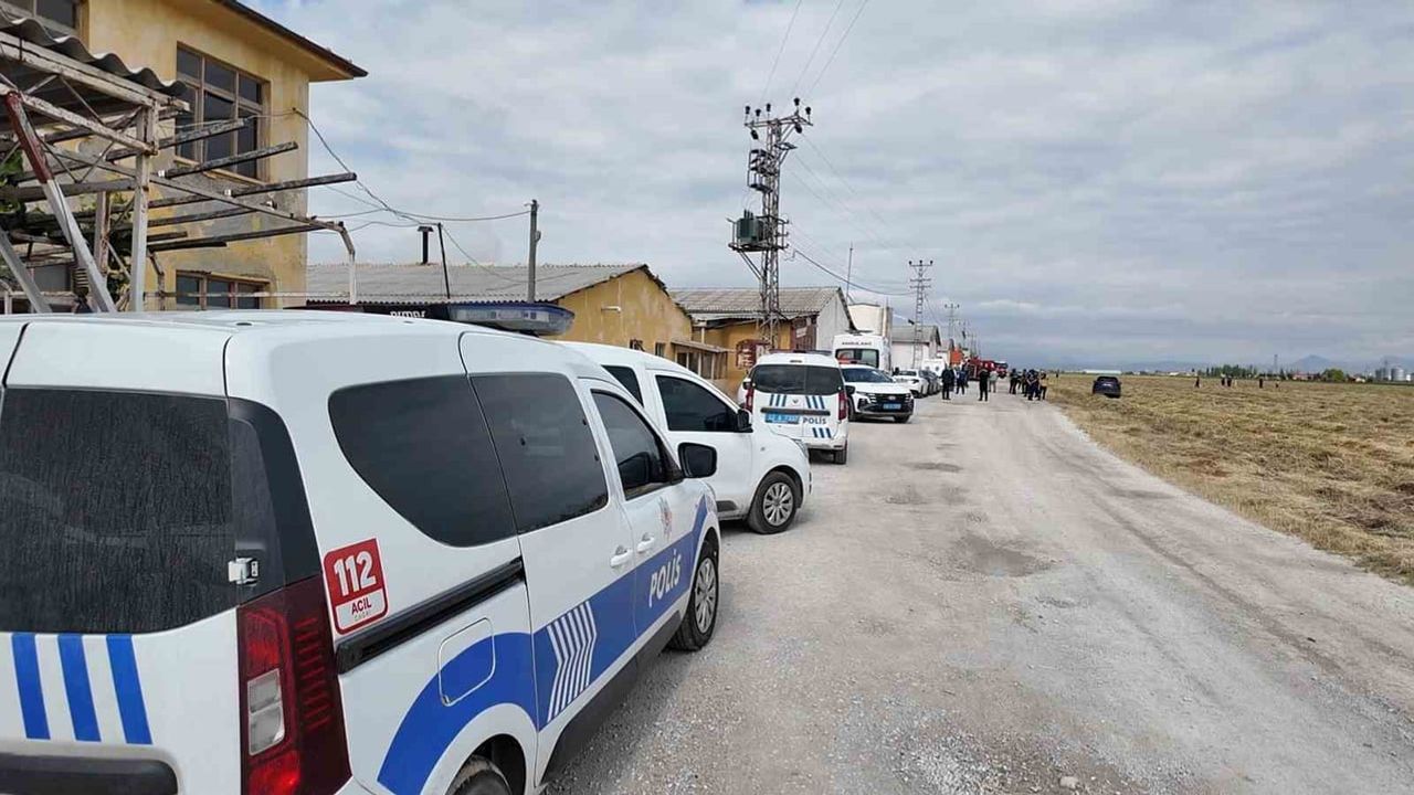 Konya'da havai fişek deposunda yangın kontrol altına alındı