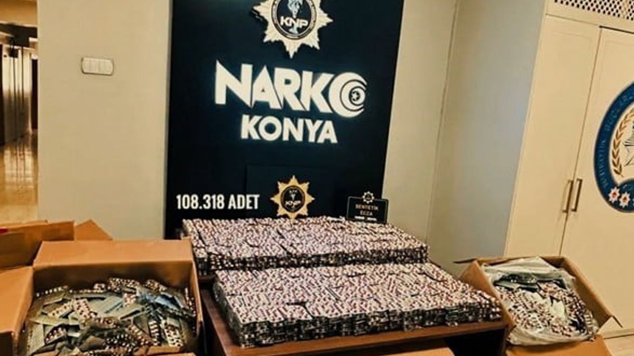 Konya'da narkotik operasyonu: 6 kişi tutuklandı, 108 bin 318 sentetik hap ele geçirildi
