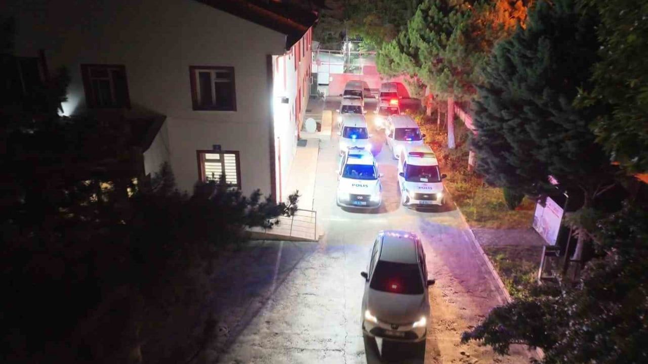 Konya merkezli göçmen kaçakçılığı operasyonunda 10 şüpheli tutuklandı