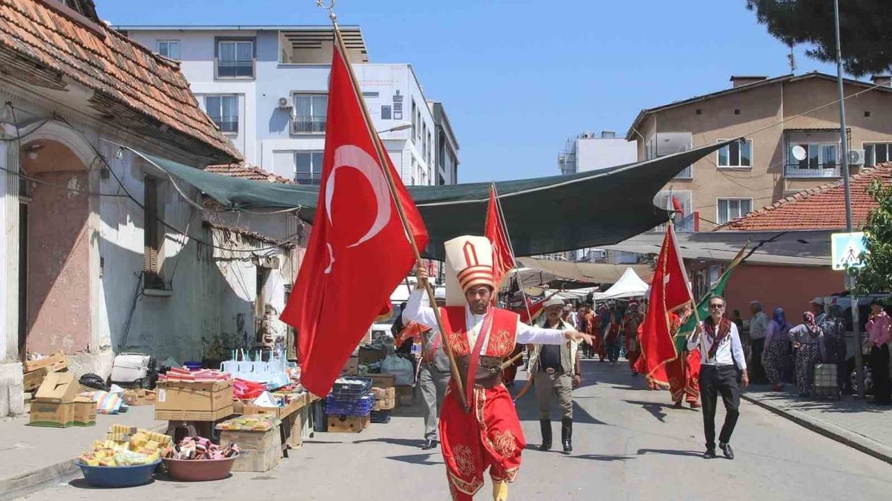 Köşk'te '1. Geleneksel Yörük Toyu' İstasyon Meydanı'nda düzenlendi