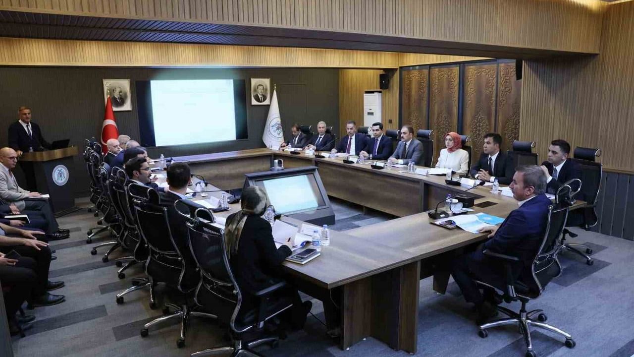 KÖYDES projeleri Erzincan'da değerlendirildi
