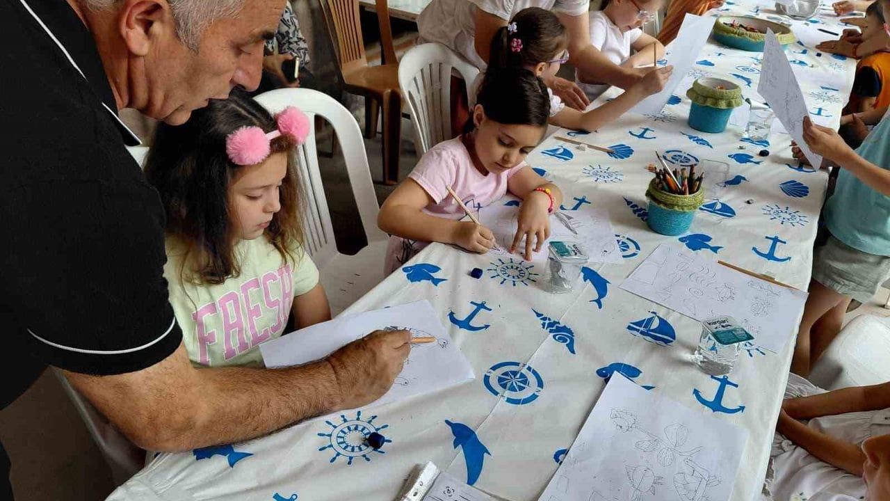 Kurşunlu Han’da sanat atölyesi yeni yeteneklere kapı aralıyor