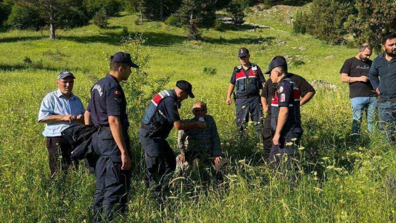 Kütahya'nın Gediz ilçesinde kaybolan yaşlı adam sağ olarak bulundu