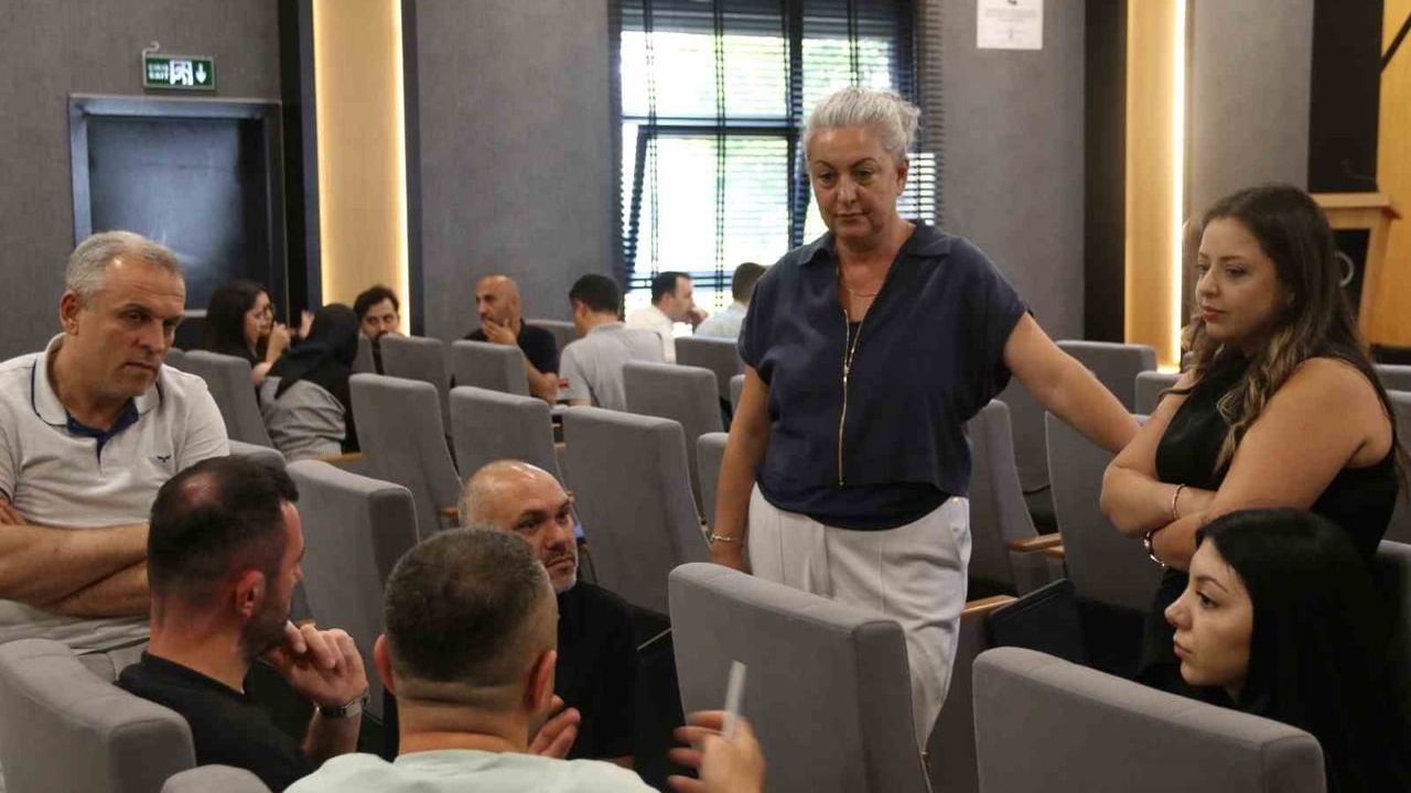 Kütahya OSB Akademi'de mavi yaka çalışan yönetimi eğitimi