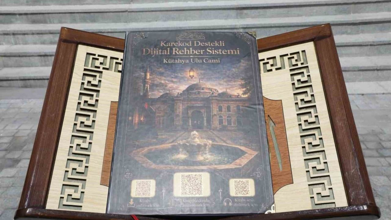Kütahya Ulu Camii’nde Karekod Destekli Dijital Rehber Sistemi Hizmete Girdi