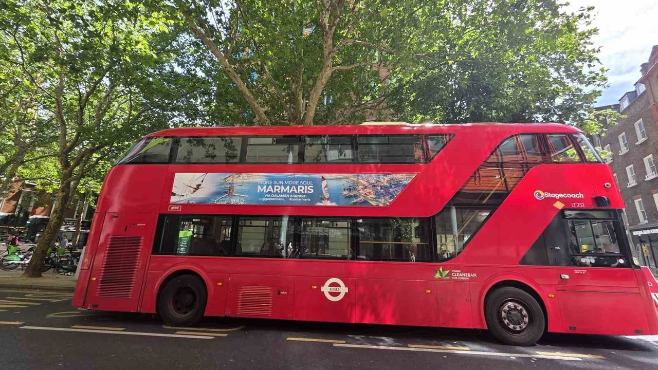 Londra sokaklarında Marmaris ve Fethiye tanıtımı