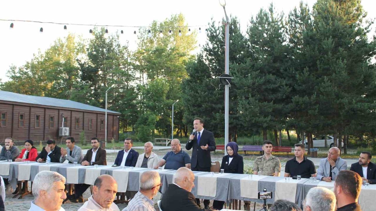Malazgirt’te kaymakam Göksu Bayram için veda programı