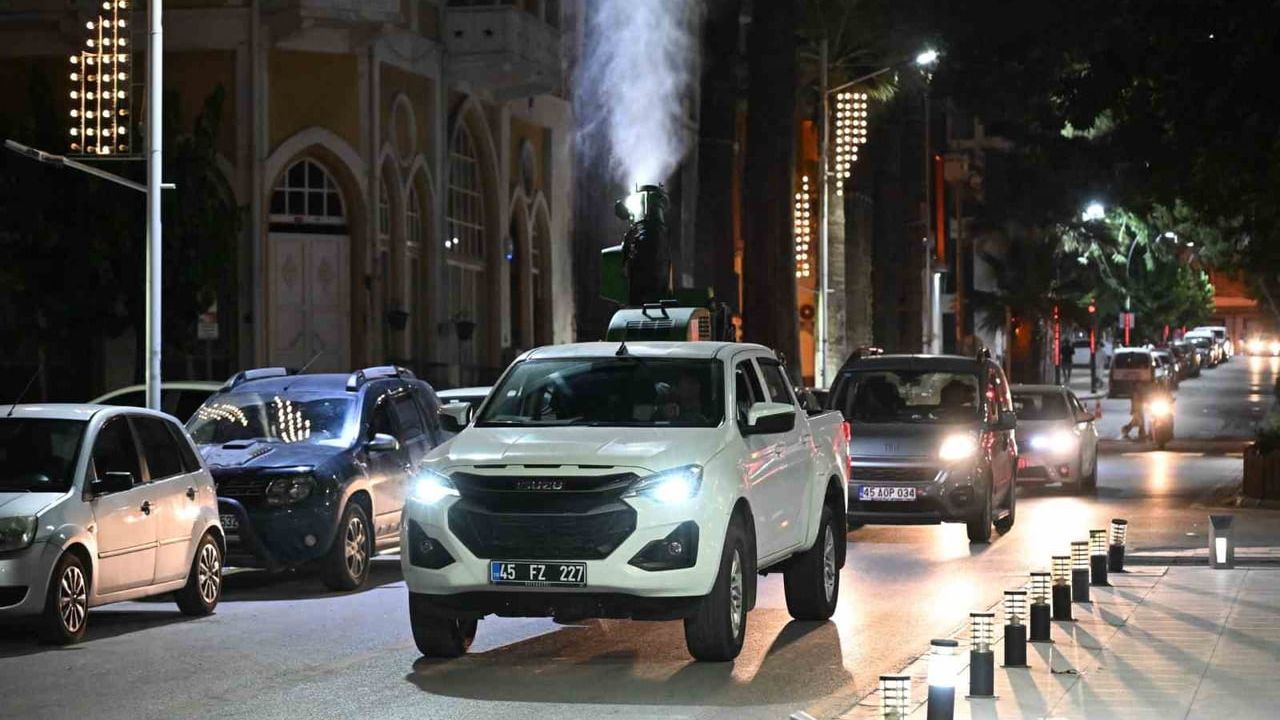 Manisa'da eş zamanlı sivrisinek ilaçlaması: Şehzadeler ve Yunusemre'de yoğun çalışma