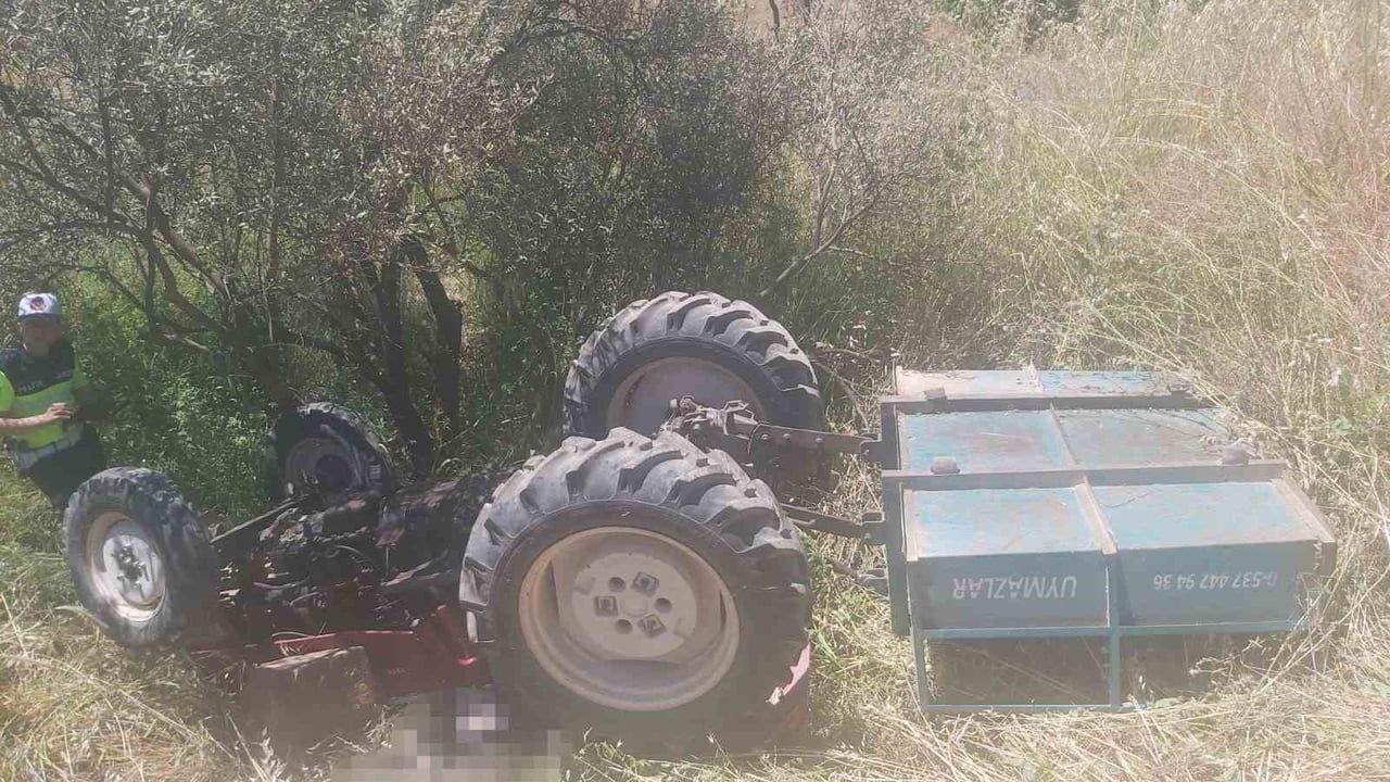 Manisa'da kontrolden çıkan traktör zeytinliğe yuvarlandı: sürücü hayatını kaybetti